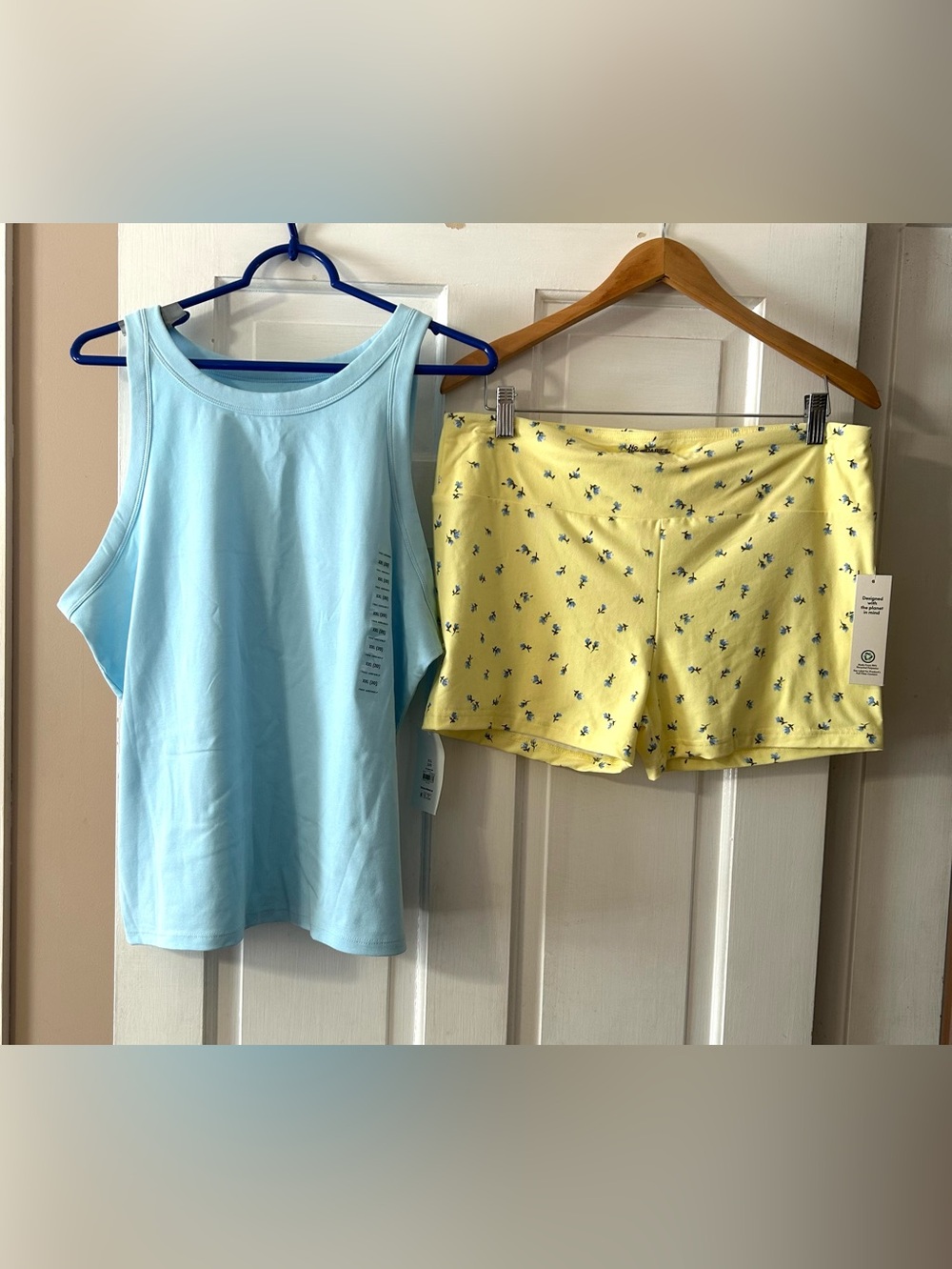 Women’s No Boundaries Cute Summer Set Shorts w/ Tank size XL-XXL